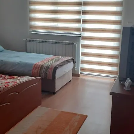 Stan Na Dan Danilo Appartement *